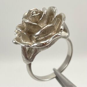 Vintage Silver Tone Figural 3D Rose Adjustable Statement Ring. Adjustable Ring.